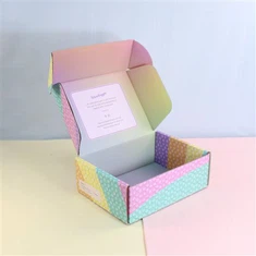 可折叠的纸箱盒