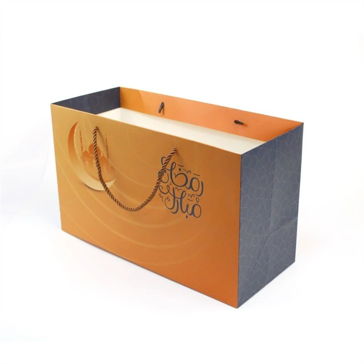 Customized Size And Logo Paper Gift Bag